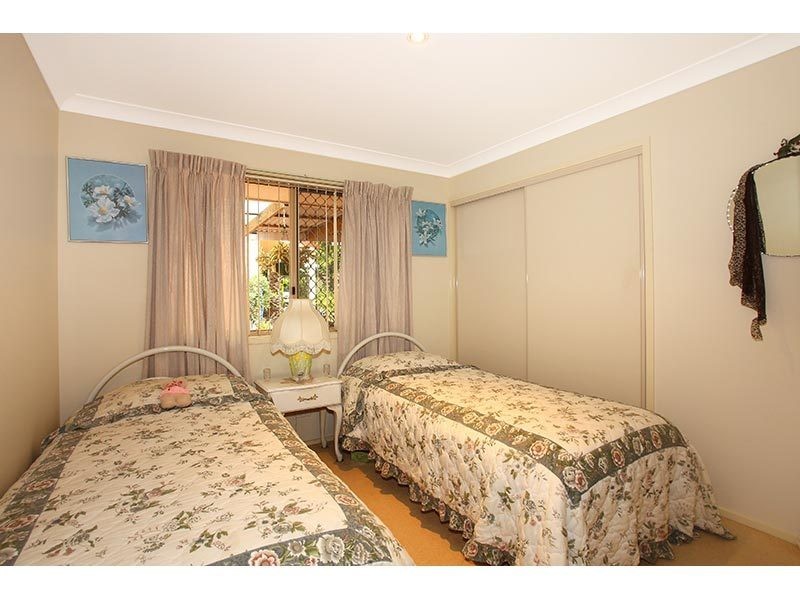 6 Columbine Way, Gaven QLD 4211