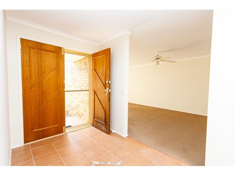 19 Issell Place, Highland Park QLD 4211