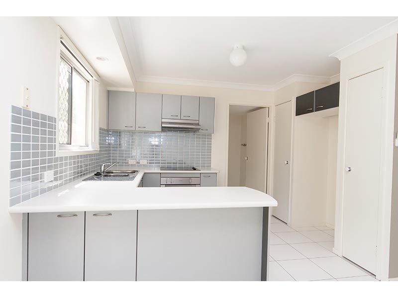2/30 Carmarthen Circuit, Pacific Pines QLD 4211