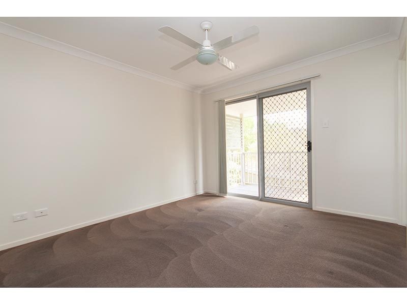 2/30 Carmarthen Circuit, Pacific Pines QLD 4211