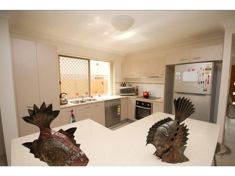 6 Jimmy Road, Coomera QLD 4209