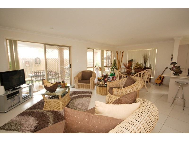 6 Jimmy Road, Coomera QLD 4209