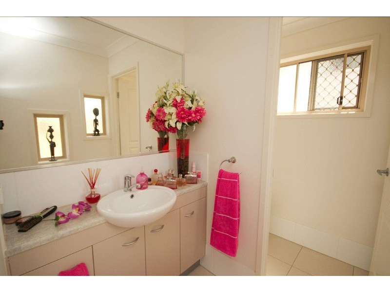 6 Jimmy Road, Coomera QLD 4209