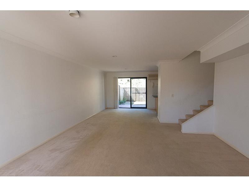 237/64 Gilston Road, Nerang QLD 4211