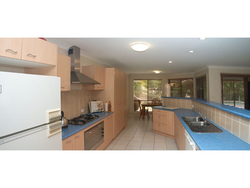 18 Trentbridge Court, Mount Nathan QLD 4211