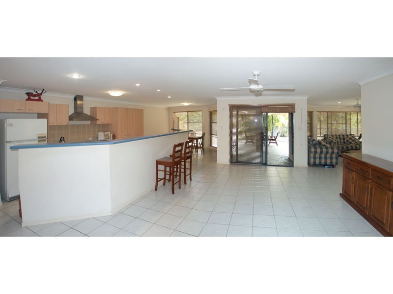 18 Trentbridge Court, Mount Nathan QLD 4211