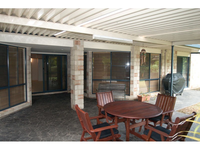 18 Trentbridge Court, Mount Nathan QLD 4211