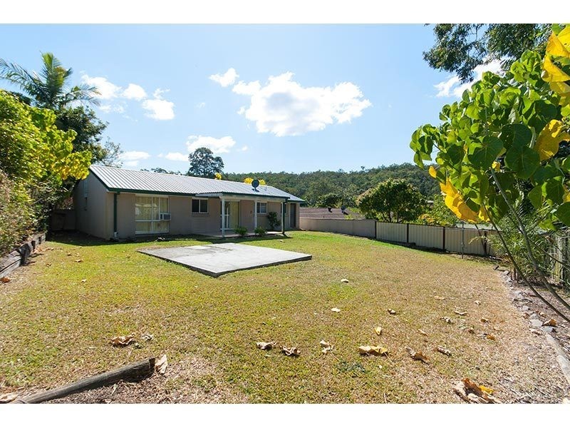 4 Ludong Street, Nerang QLD 4211