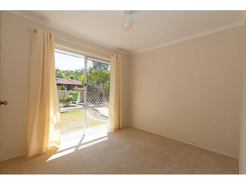 4 Ludong Street, Nerang QLD 4211