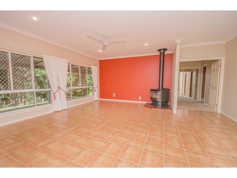 14 Newlands Court, Mount Nathan QLD 4211