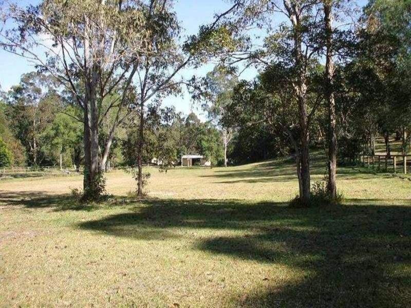 74 Crane Crescent, Nerang QLD 4211