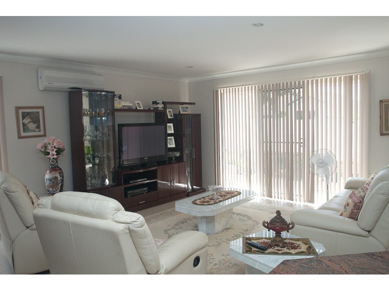 10/11 Eden Court, Nerang QLD 4211