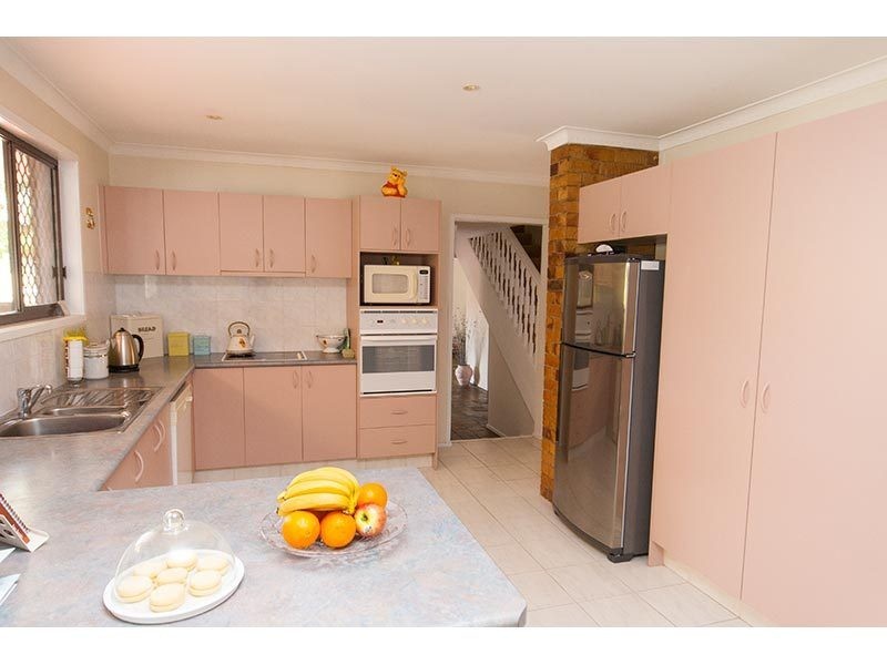 54 Yarrimbah Drive, Nerang QLD 4211