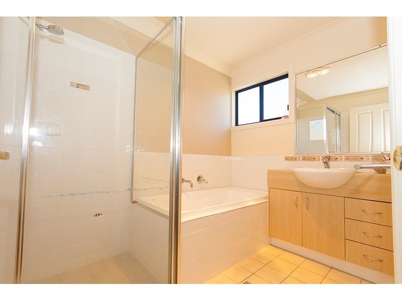 1 Dollarbird Court, Gilston QLD 4211