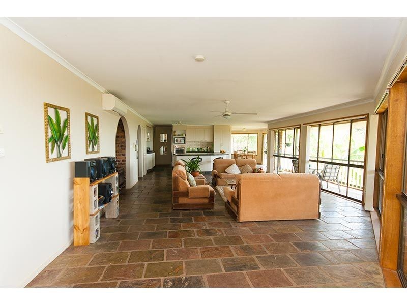 369 Beechmont Road, Lower Beechmont QLD 4211