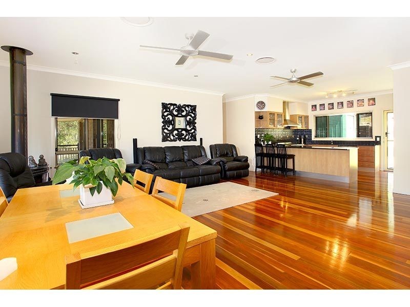 21 Venn Court, Mount Nathan QLD 4211
