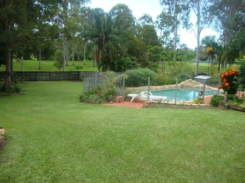 111 Dugandan Street, Nerang QLD 4211