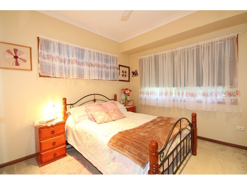 111 Dugandan Street, Nerang QLD 4211