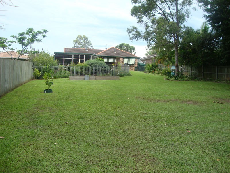 111 Dugandan Street, Nerang QLD 4211