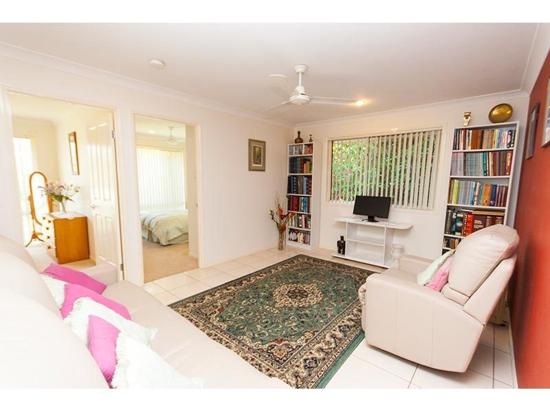 34 Pasture Place, Mount Nathan QLD 4211