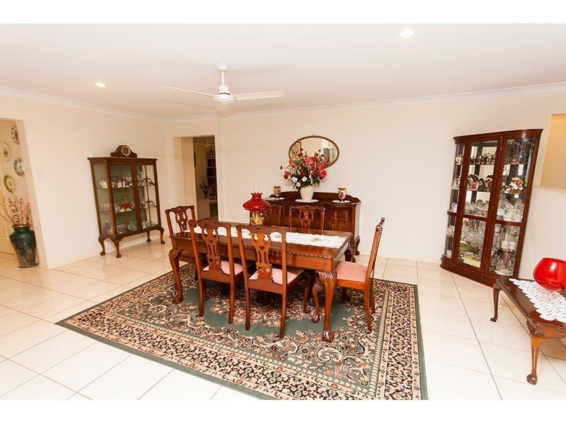 34 Pasture Place, Mount Nathan QLD 4211