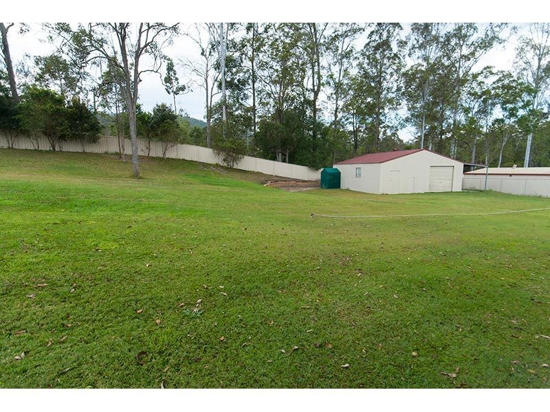 34 Pasture Place, Mount Nathan QLD 4211