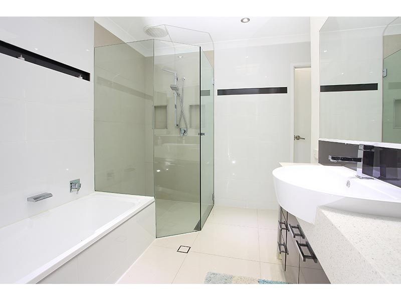 57/6 Ben Lomond Drive, Highland Park QLD 4211