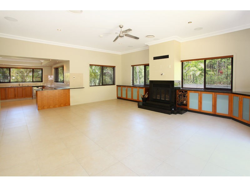 36 Byfield Drive, Nerang QLD 4211