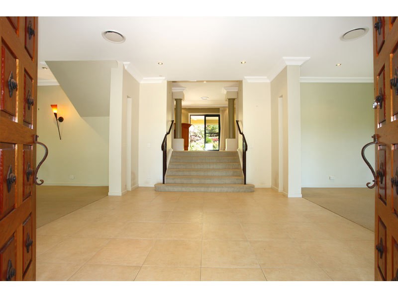 36 Byfield Drive, Nerang QLD 4211