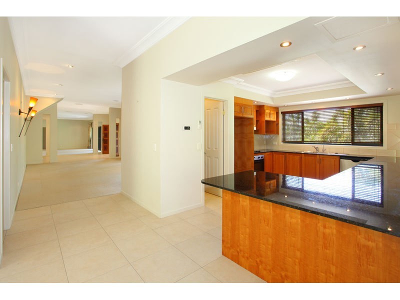 36 Byfield Drive, Nerang QLD 4211