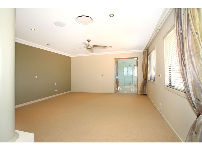 36 Byfield Drive, Nerang QLD 4211