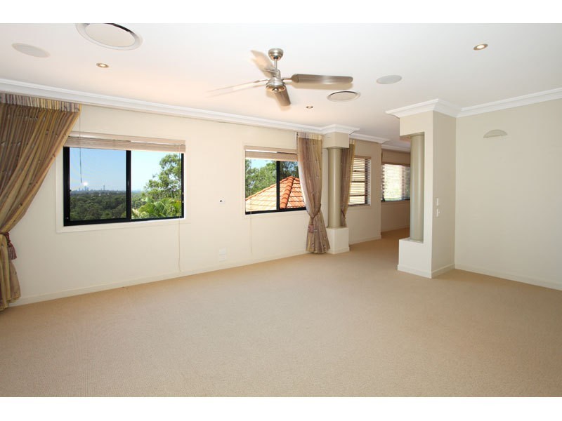 36 Byfield Drive, Nerang QLD 4211