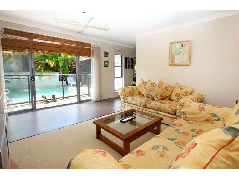 20 Nikau Crescent, Nerang QLD 4211