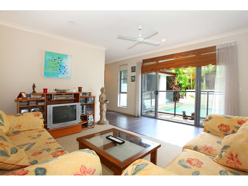 20 Nikau Crescent, Nerang QLD 4211