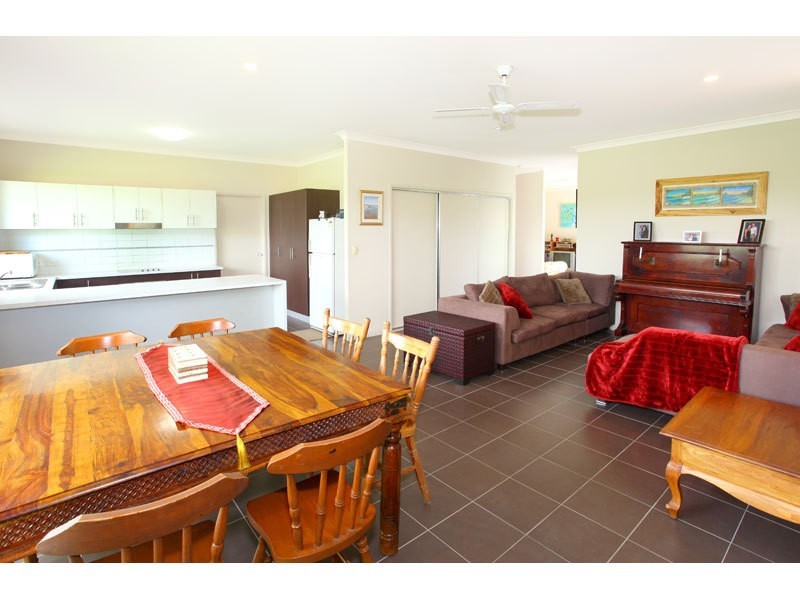 20 Nikau Crescent, Nerang QLD 4211