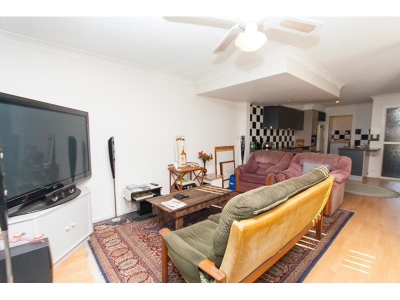 2 Palm/67 Nerang Street, Nerang QLD 4211