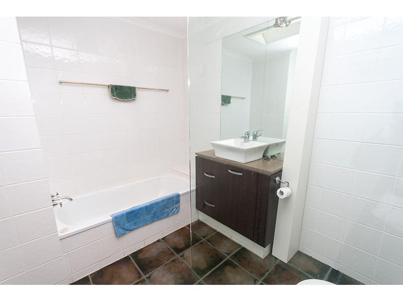 2 Palm/67 Nerang Street, Nerang QLD 4211