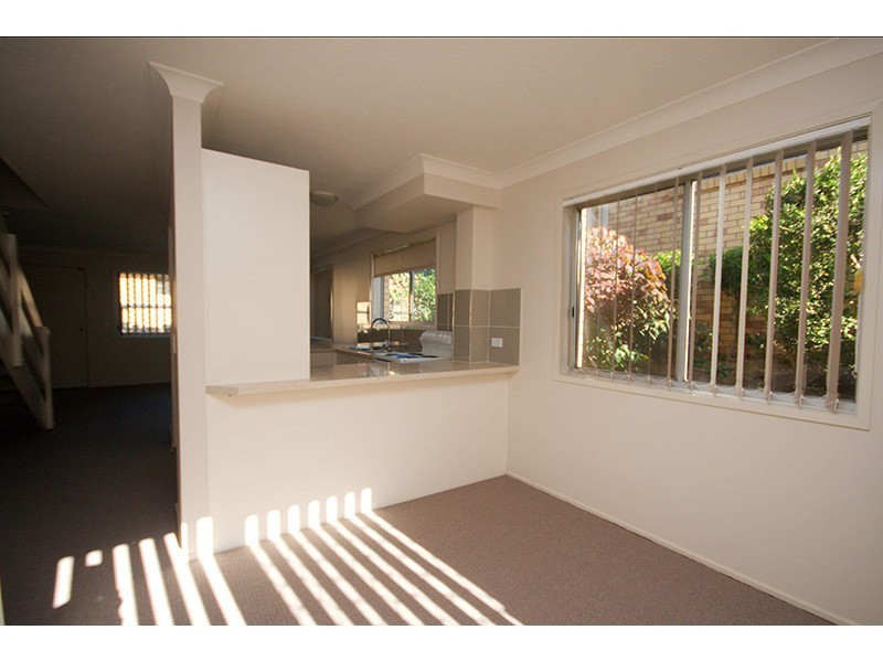 6/17 Martin Street, Nerang QLD 4211