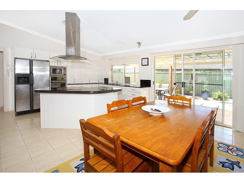 19 St Petersburg Place, Nerang QLD 4211