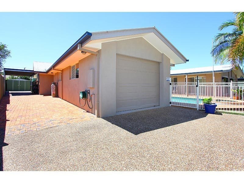 19 St Petersburg Place, Nerang QLD 4211