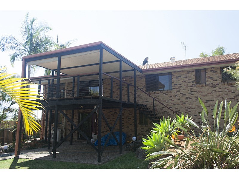 16 Kilarnock Close, Highland Park QLD 4211