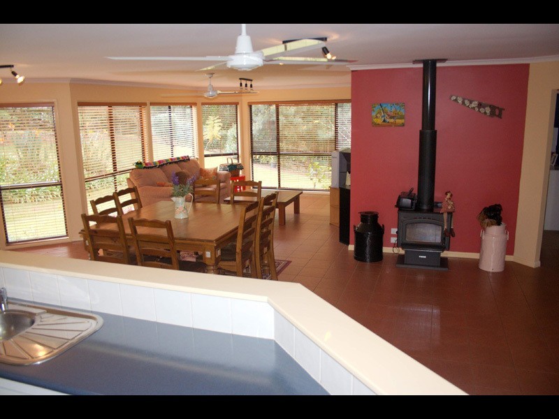 22 Trentbridge Court, Mount Nathan QLD 4211