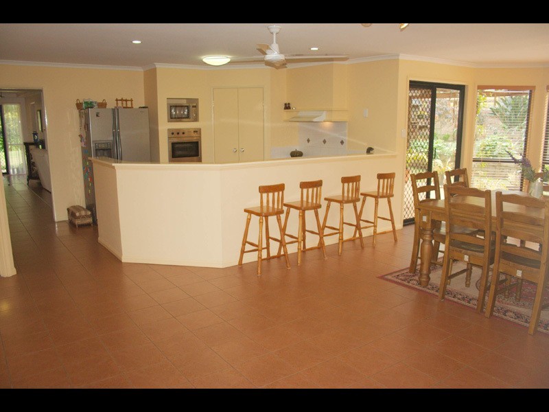 22 Trentbridge Court, Mount Nathan QLD 4211
