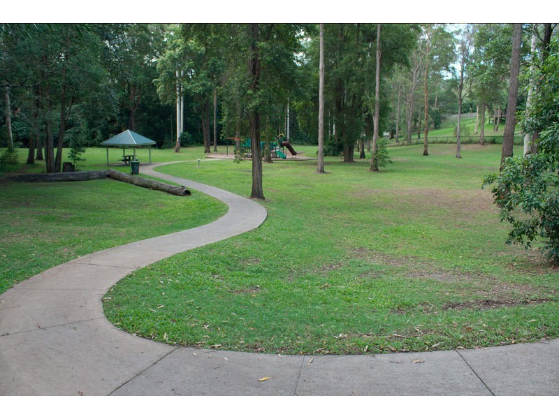 22 Trentbridge Court, Mount Nathan QLD 4211