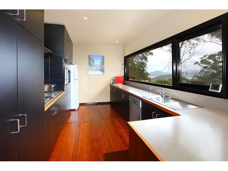 215 Beechmont Road, Lower Beechmont QLD 4211