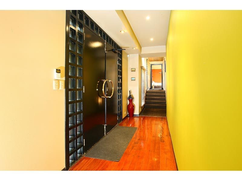 215 Beechmont Road, Lower Beechmont QLD 4211