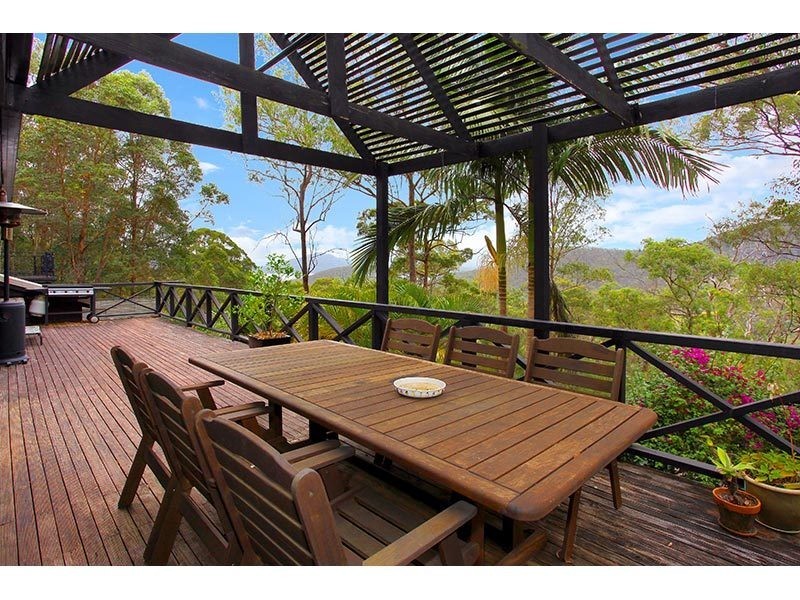 215 Beechmont Road, Lower Beechmont QLD 4211