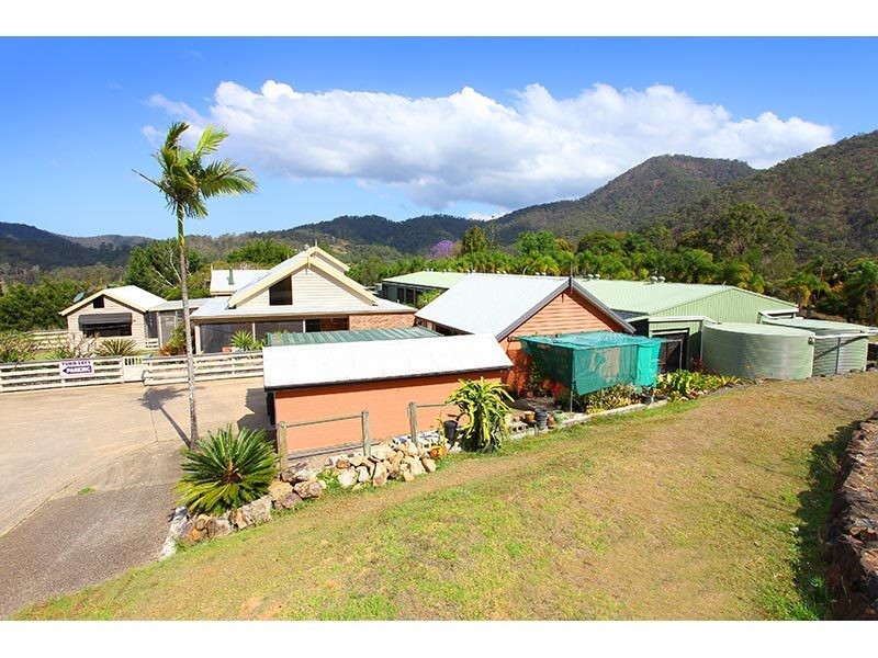 21 Canungra Court, Clagiraba QLD 4211