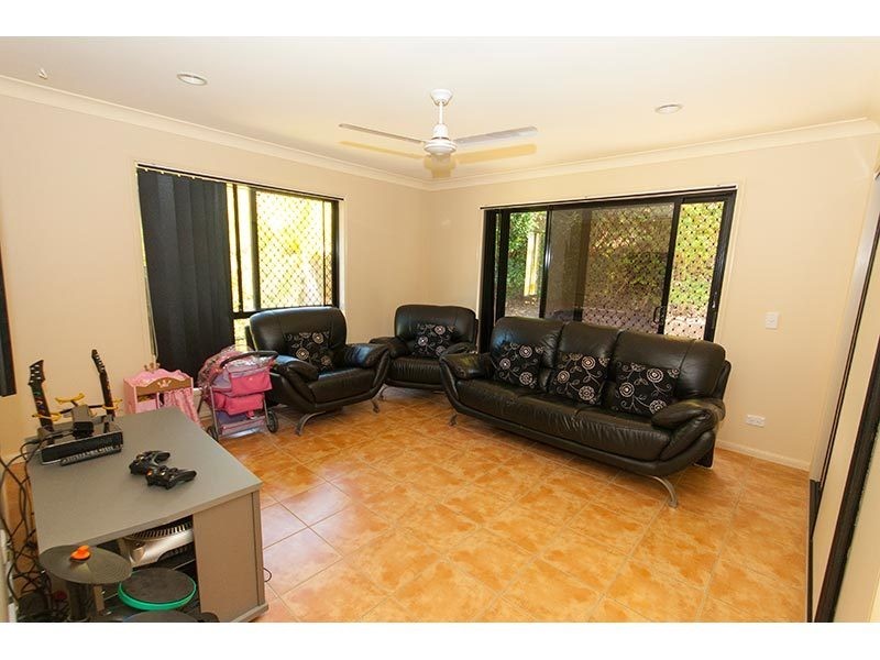 66 The Oval Drive, Mount Nathan QLD 4211