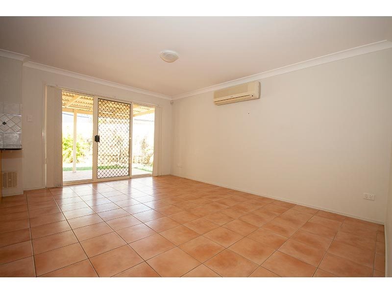 18 Gumview Place, Molendinar QLD 4214